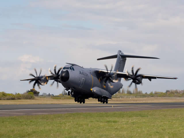Thales has been selected as Airbus Military’s industrial partner to support operations of the Airbus A400M Atlas training centre on the French Air Force’s Orléans-Bricy base (Air Force Base 123) near Orléans.