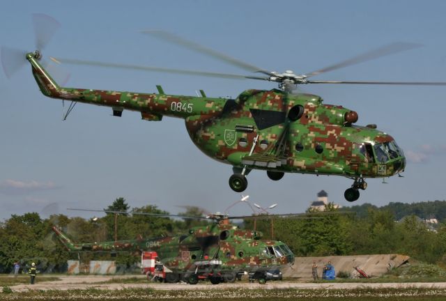 Slovakia Defense Minister Martin Glvác has recently unveiled plan for purchasing nine Sikorsky UH-60 Black Hawk medium transport helicopters in order to replace the country's fleet of Russian-made Mil Mi-17 'Hip' rotorcrafts. The deal is estimated to be worth up to $348 million, reports local newspaper Pravda. 