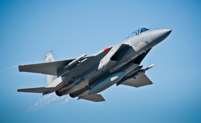 USAF F 15 unit completed flight tests with new ADCP II computer operating system 640 001