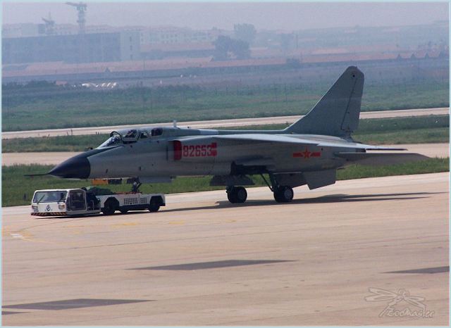 JH-7 Xian JH-7A JH-7B FBC-1 FBC-1A bomber fighter aircraft technical data sheet specifications intelligence description information identification pictures photos images video China Chinese PLA Air Force defence industry technology