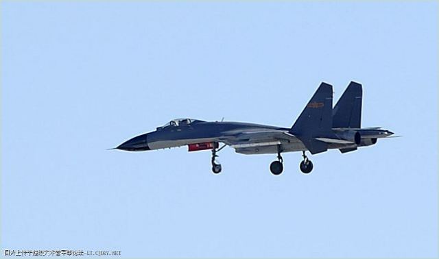 A Chinese fighter aicraft J-11B was spotted for the first time with a new generation of air-to-air missile AAM PL10, 