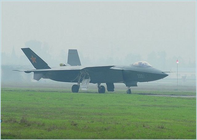 The Chinese Press Agency Xinhuanet unveils new pictures which show latest test flight of the new generation of stealth fighter aicraft J-20 in Chengdu, southwest China's Sichuan province, November 21, 2011.