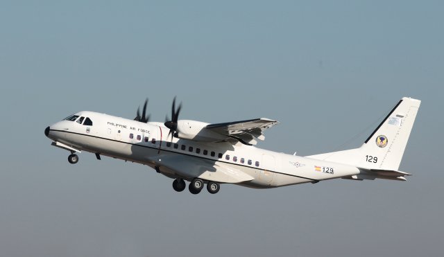 The Philippines Air Force has taken delivery of the first of three Airbus C295 medium transport aircraft ordered from Airbus Defence and Space, the company officially announced during Langkawi International Maritime and Aerospace Exhitbition, which is held until Saturday March 21 in Langkawi (Malaysia). 