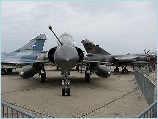 Mirage 2000D multi-role ground attack fighter aircraft technical data sheet specifications intelligence description information identification pictures photos images video France French Air Force aviation aerospace defence industry technology