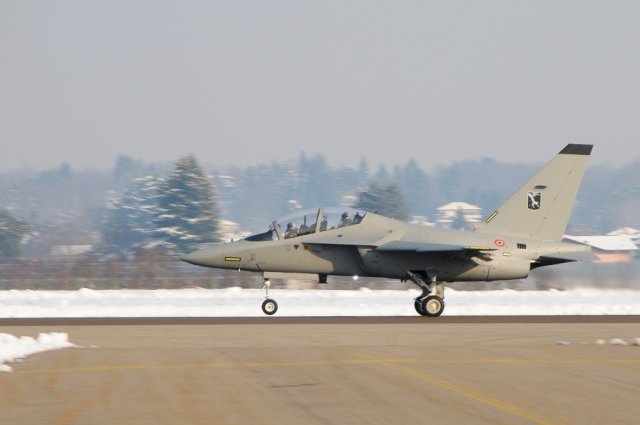 Alenia Aermacchi and the Italian Defence Ministry today, December 22, have signed a contract worth EUR120 mn ($147 mn) for the supply of three M-346 training aircraft. The agreement also includes a ground base training system and logistic support. 