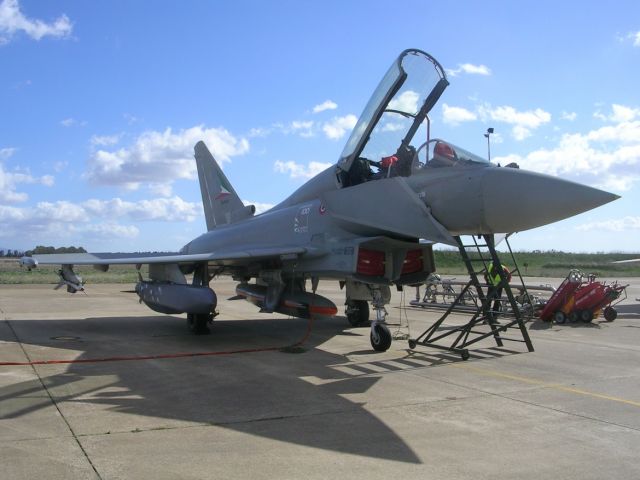 The Italian aerospace and defence company Alenia Aermacchi, working closely with its Eurofighter partners, has successfully conducted the first release of a Storm Shadow missile from a Eurofighter Typhoon aircraft as part of its missile integration programme. The trials took place in November and saw the missile being released from the aircraft and tracked by radar up to impact.