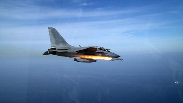 The Korean Air Force said yesterday, October 9, that its indigenously developed FA-50 fighter jet had succeeded in firing a guided missile that reached its intended target in the sea. The live firing exercise took place on Wednesday over the East Sea, the Korean Air Force said. 