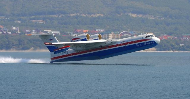 The first Beriev Be-200 amphibious aircraft will be delivered to the Russia's Eastern Military District (EMD) in 2015 under the State Defense Order. The jets may be used for transporting cargo and fire-fighting operations, reported the press service of the Eastern Military Service. 