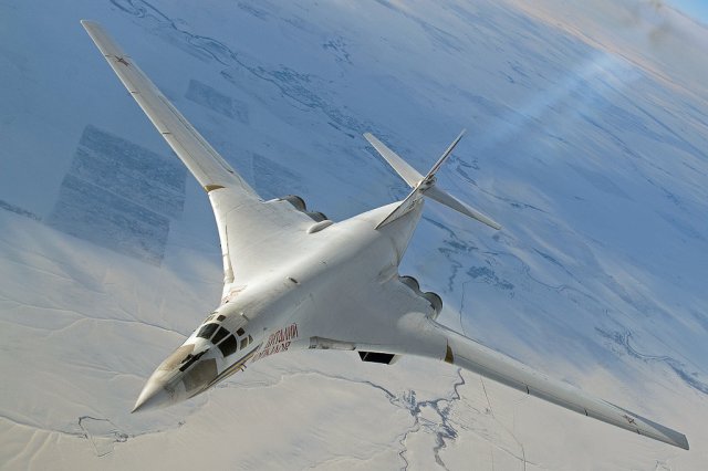 Russian Defense Minister Sergey Shoigu gave instructions on Wednesday to study the issue of resuming the production of Tupolev Tu-160 (NATO reporting name: Blackjack) supersonic strategic bombers at the Kazan aviation plant in the Volga Republic of Tatarstan, told yesterday April 29 the Russian newspaper Tass. 