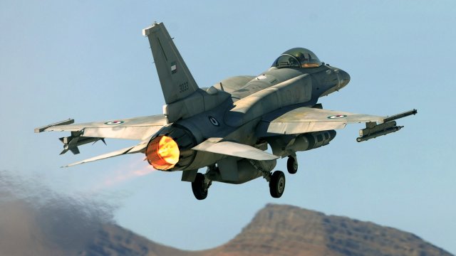 The US State Department has made a determination approving a possible Foreign Military Sale to the United Arab Emirates (UAE) for Guided Bomb Units (GBU-31s and GBU-12s) and associated equipment, parts and logistical support for an estimated cost of $130 million. The principal contractors will be The Boeing Company in Chicago, Illinois; and Raytheon Missile Systems in Tucson, Arizona, the DSCA announced yesterday, May 29.