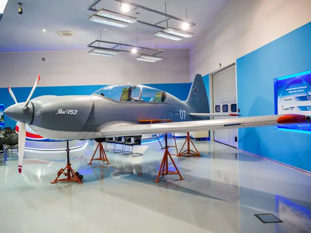 Russia to receive first batch of four Yak 152 trainer aircraft for flight test campaign in 2016 640 001