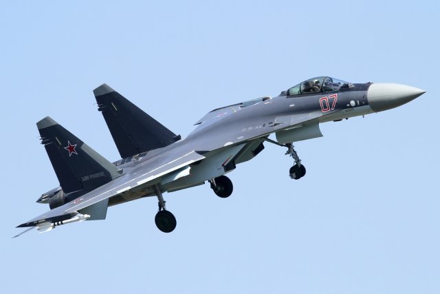 Indonesia defense minister to sign Su 35 fighter jets deal next month 640 001