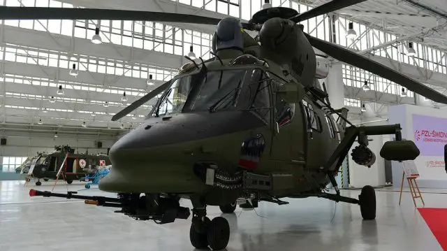 PZL Swidnik handed over W 3PL Gluszec and W 3RM Anakonda choppers to Poland 640 002