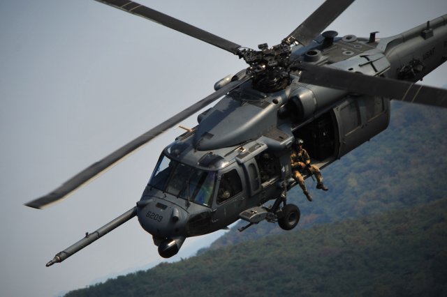 USAF showcased first HH 60G Pave  Hawk Operational Loss Replacement helicopter 640 001