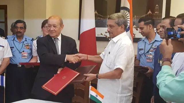French ndian Defense Ministries finally signed deal for 36 Rafale fighter jets 640 002