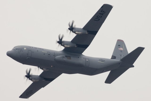 PACAF first C 130J Super Hercules airlifter landed at Yokota AFB 640 001