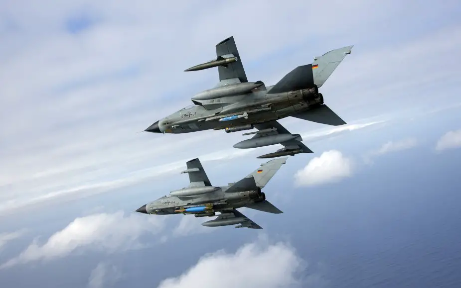 Eurofighter team submits bid for Bundeswehr s Tornado replacement 001