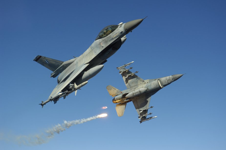 Greek government approves HAF F 16 fighters upgrade program