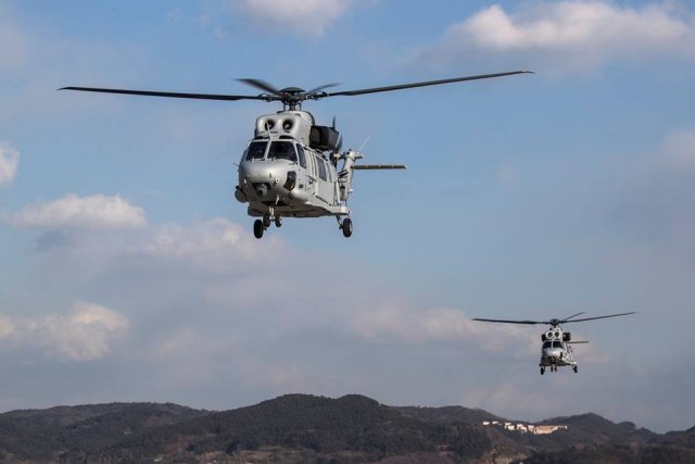South Korea s Marine Corps receives first two MUH 1 Marineon choppers 640 001