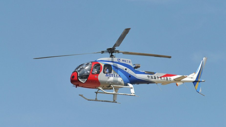 Avicopter AC311A light helicopter completes plateau flight tests 001
