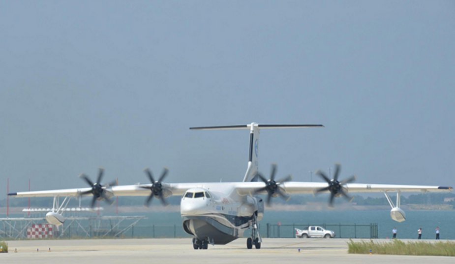 China made AG600 amphibious aircraft prepares for water surface tests