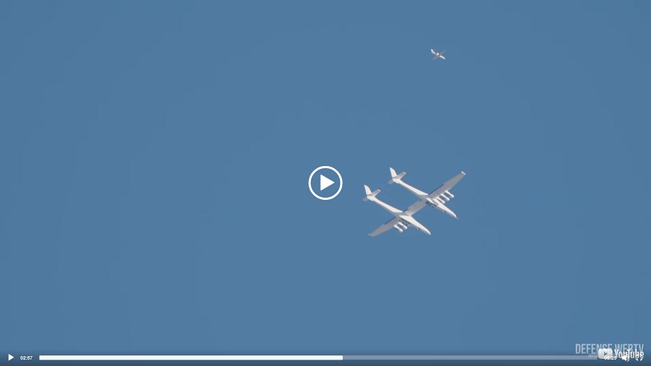 The largest plane in the world makes its first flight VIDEOLINK