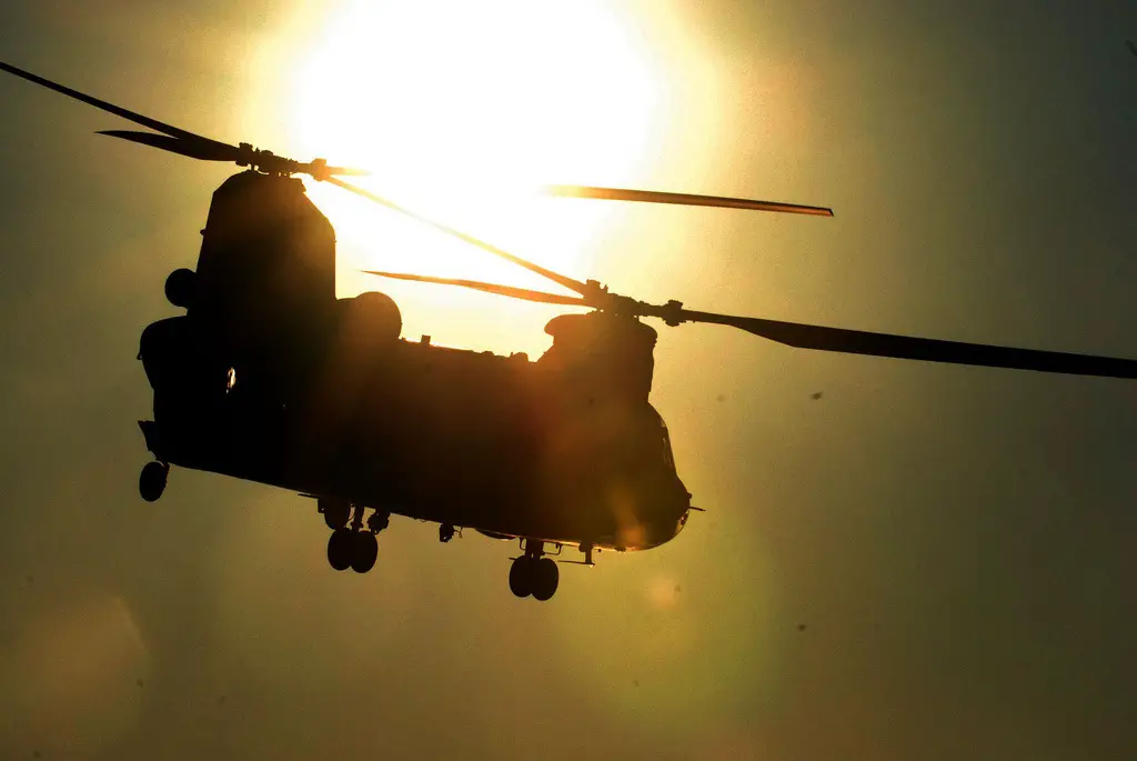 US plans to provide CH 47 Chinook helicopters to Afghanistan 01