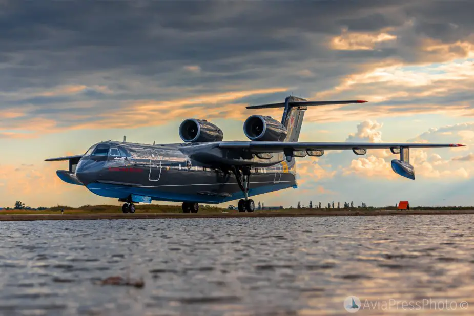 Russian Navy receives its first Be 200ES amphibious aircraft 925 001