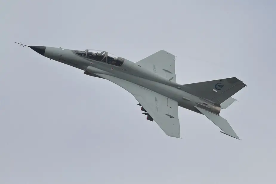 China JL 9 trainer jet to be modified to train aircraft carrier pilots