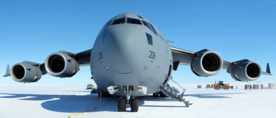 Australian Air Force C 17A performs first season Antarctic flight to Wilkins Aerodome 2