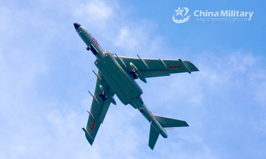 Chinese new type bomber practices island bombing and mine laying in South China Sea