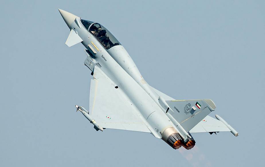 Kuwait Air Force receives first two Eurofighter Typhoon II fighters