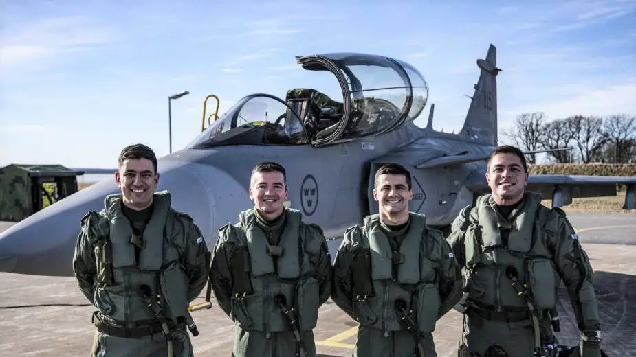 Brazilian Air Force pilots begin conversion training on Saab Gripen in Sweden 2