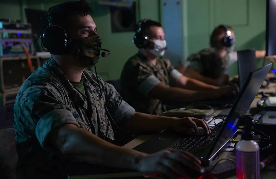Marine aviators use online gaming concept to enhance training