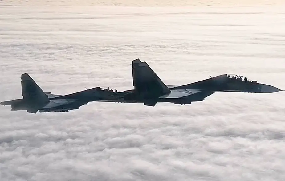 Russian and Belarusian Su 30SM fighters patrol Union State borders 01