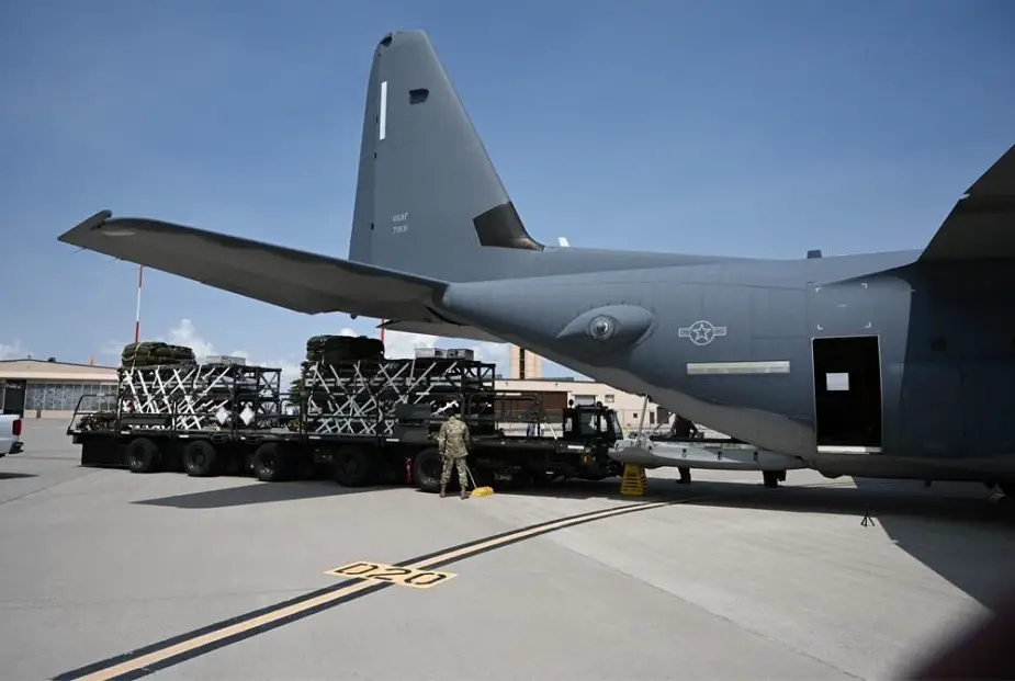 US Air Force Rapid Dragon Program conducts palletized munition demonstration using production long range cruise missile separation test vehicle 01