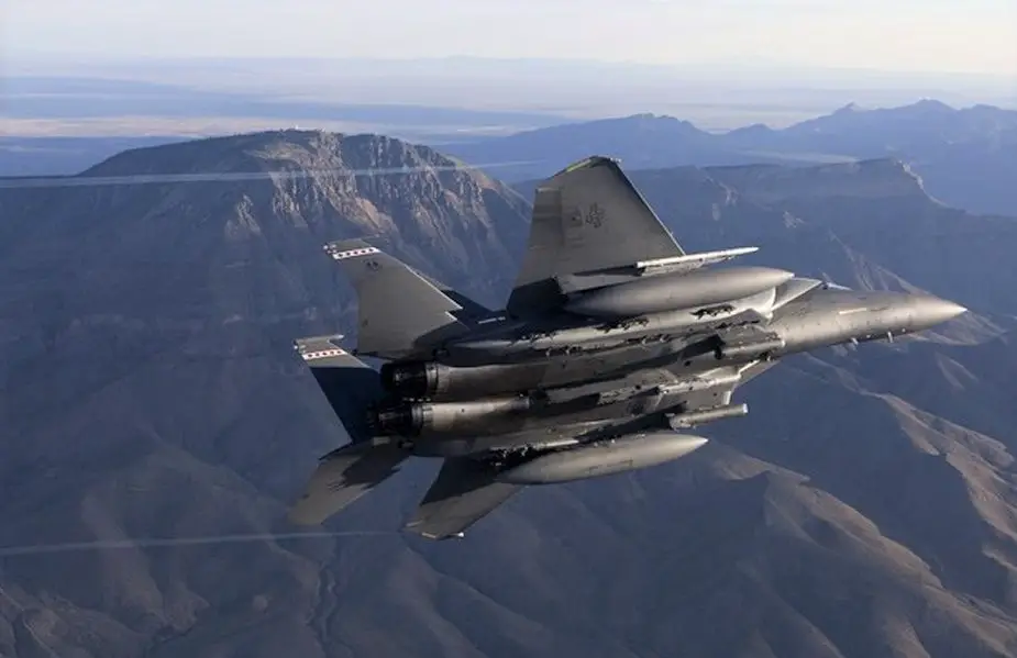US Air Force tests StormBreaker smart weapon on F 35 fighter jet 02