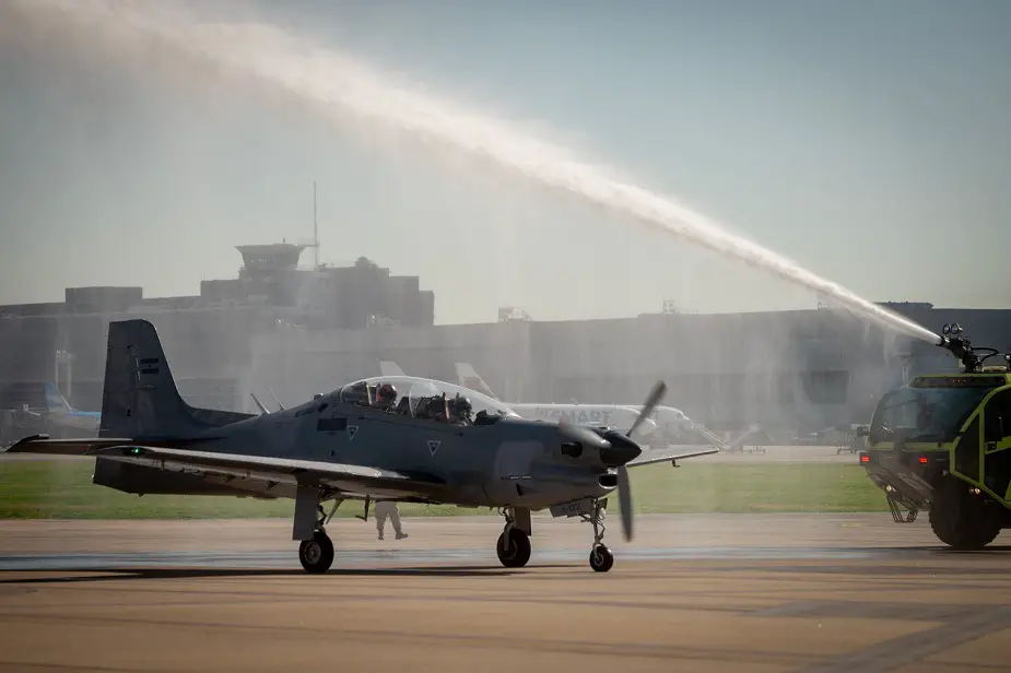 Argentine Air Force receives first modernized EMB 312 Tucano 01