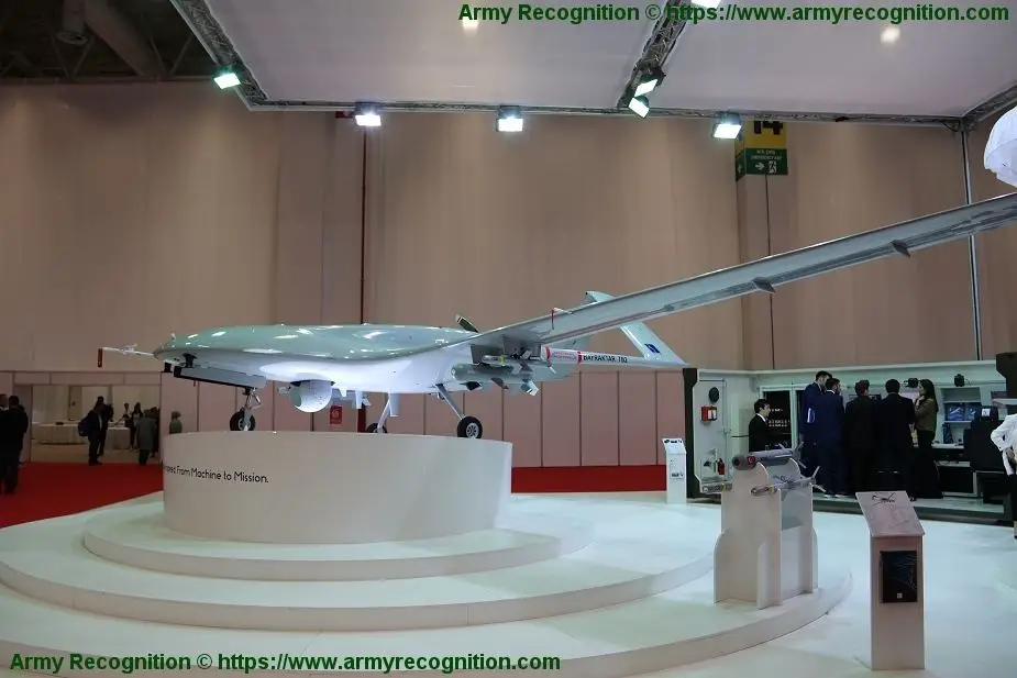 Ukraine signs deal with Turkey to produce Bayraktar UAVs in Ukraine 01