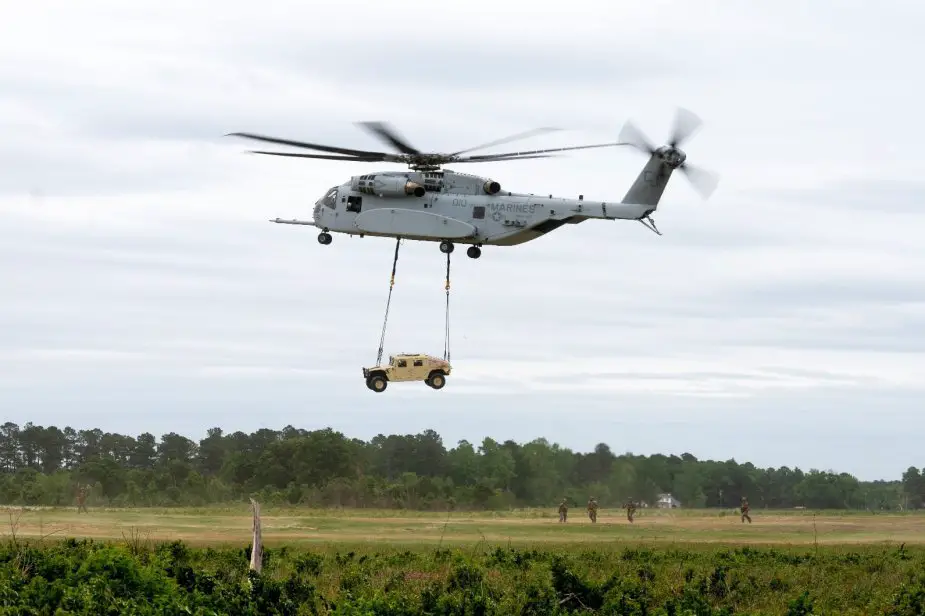 US Marine Corps (USMC) - Page 28 Sikorsky_delivers_the_third_CH-53K_helicopter_to_the_US_Marine_corps