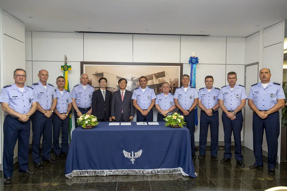 Brazilian Air Force and South Korean company Innospace sign contract 01