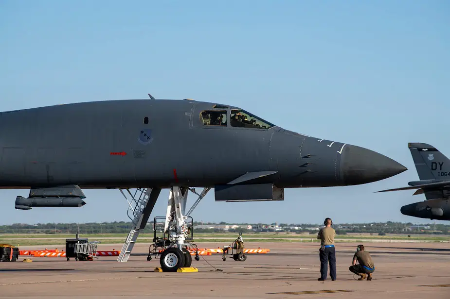 B 1Bs conduct CONUS to CONUS Bomber Task Force Mission in support of SOUTHCOM 01