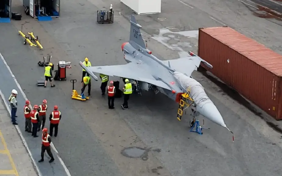 Brazilian Air Force receives two more F 39 Gripen aircraft 04