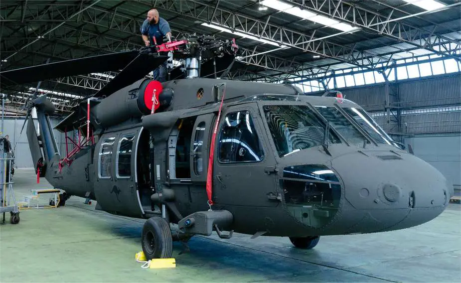 Australia receives Initial Batch of UH 60M Black Hawk helicopters 925