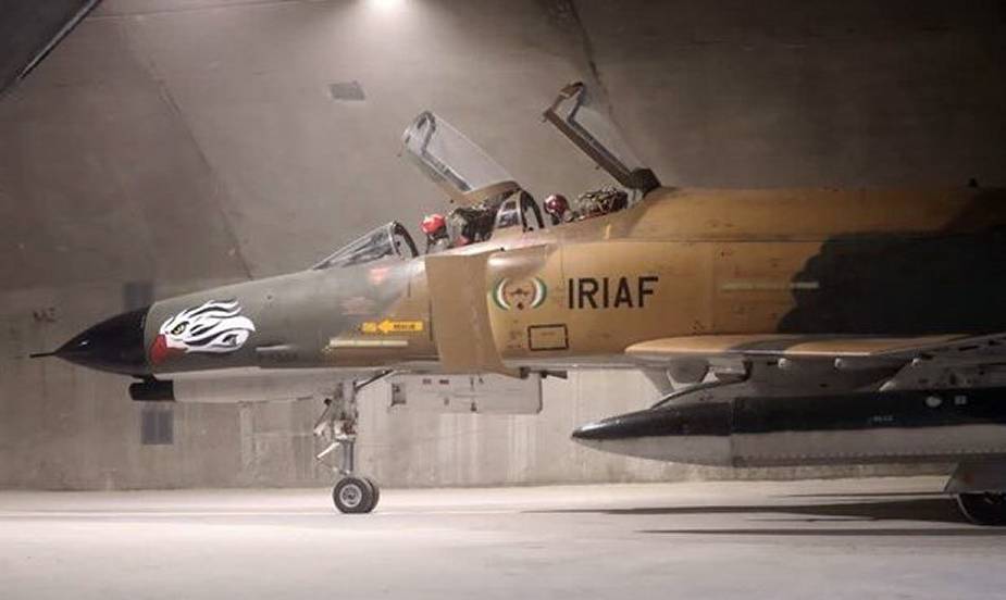 Iran Air Force unveils Oghab 44 underground air base 3